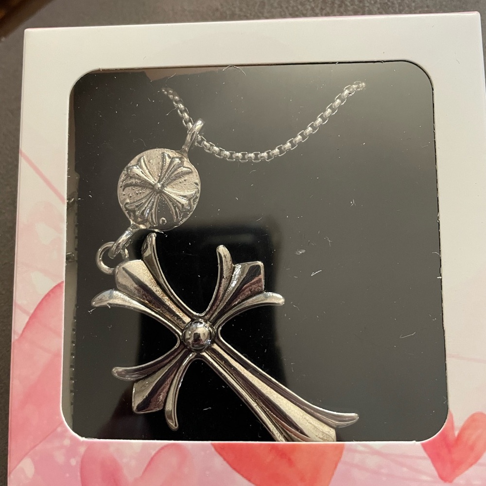 Silver Cross Pendant Necklace NWOT
